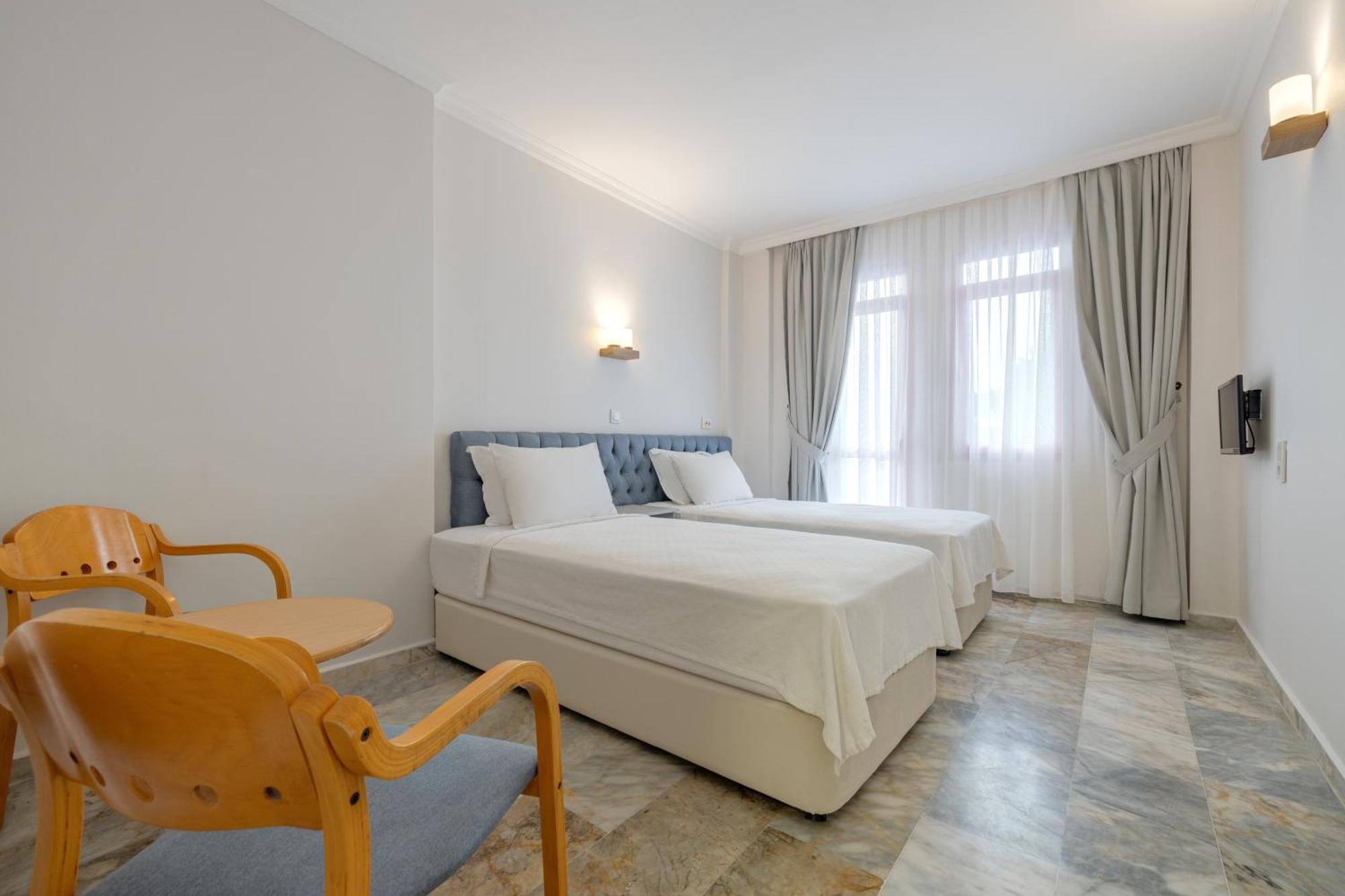 Hanedan Beach Hotel Foça Exterior foto