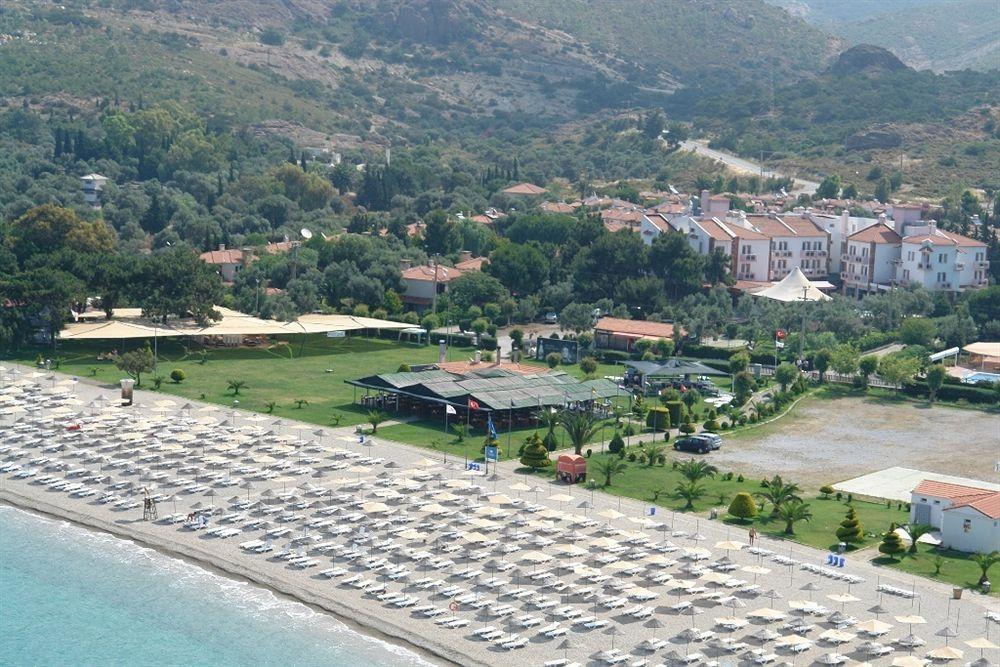 Hanedan Beach Hotel Foça Exterior foto